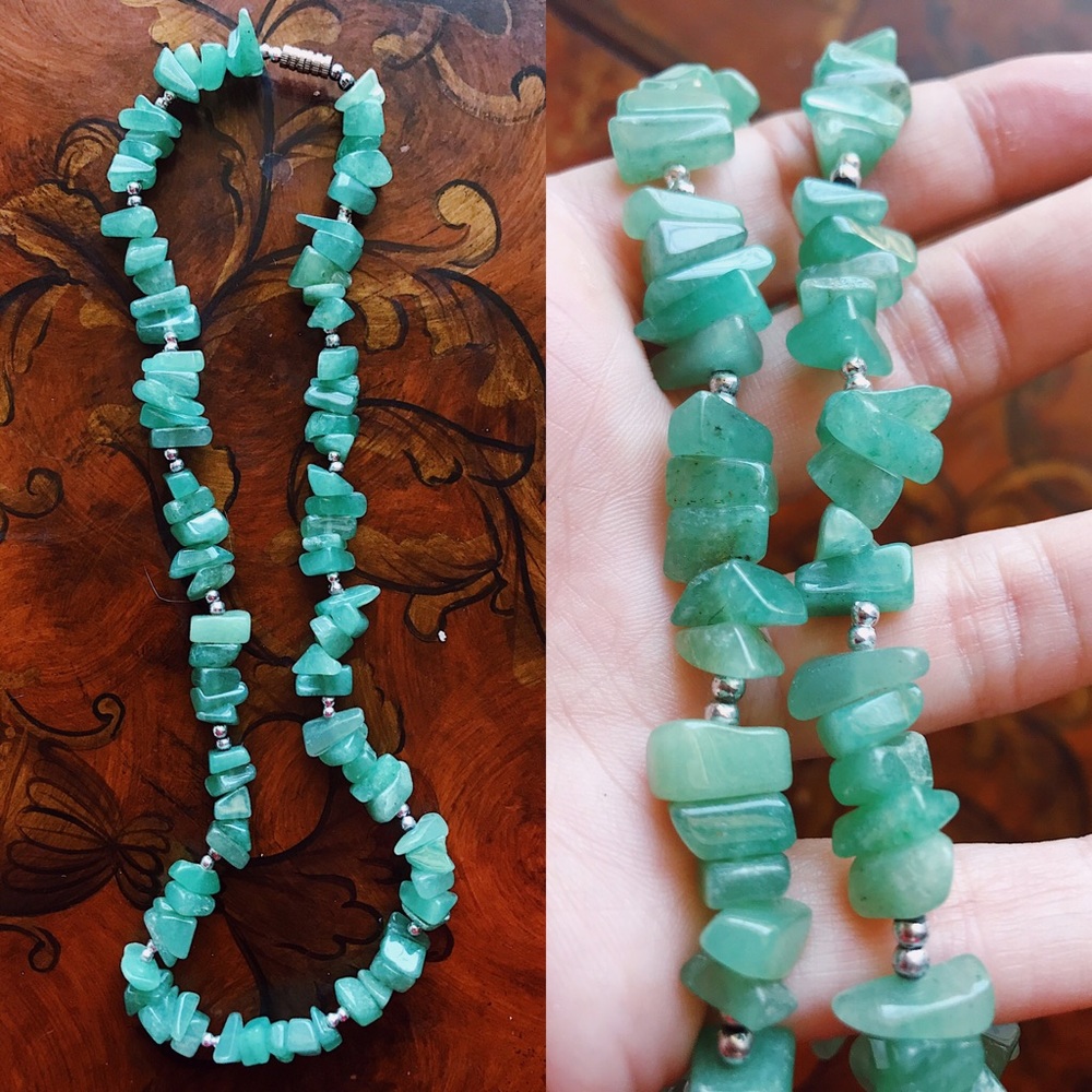 Vintage Sea Green JADE Stone Necklace